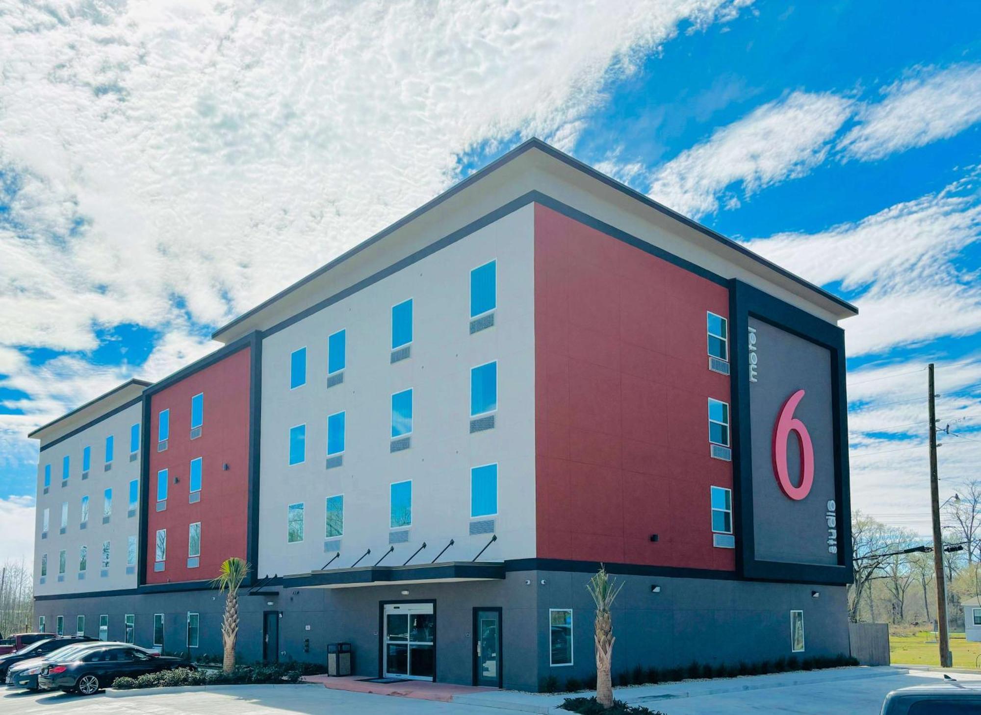 Motel 6 Gonzales, La Baton Rouge Geismar Prairieville I 10 المظهر الخارجي الصورة
