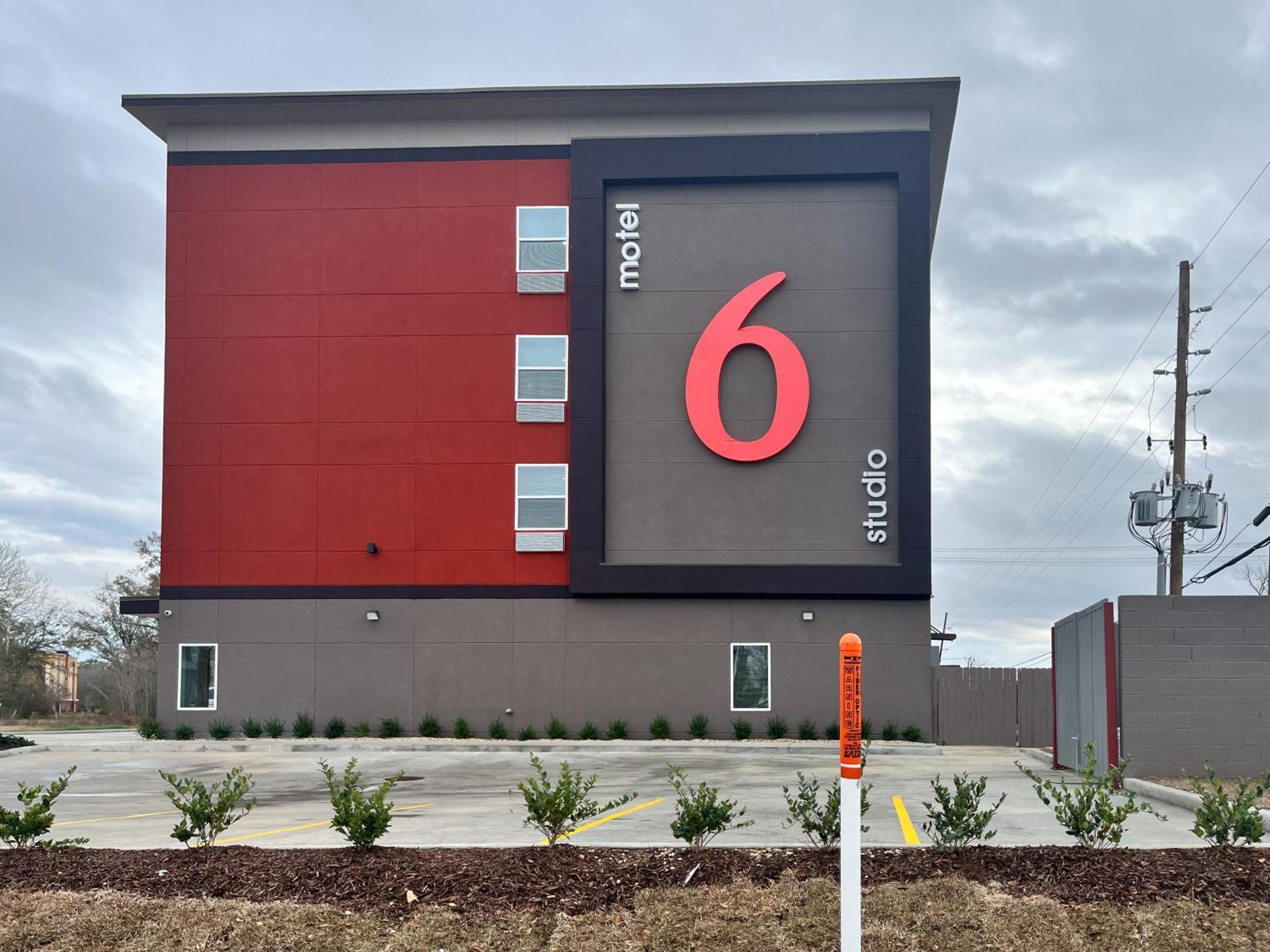 Motel 6 Gonzales, La Baton Rouge Geismar Prairieville I 10 المظهر الخارجي الصورة